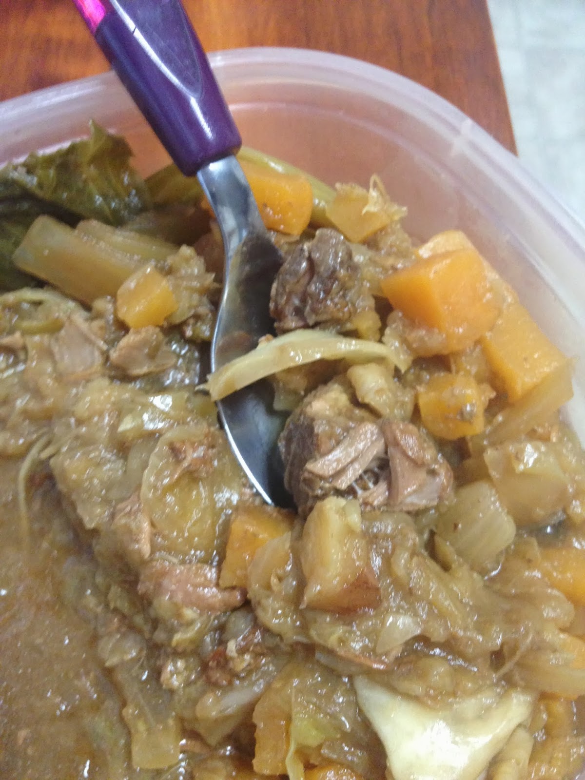 5Ingredient Paleo Cabbage Beef Stew